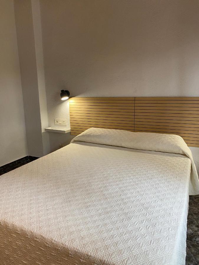 Hotel Rural Cal Amadeu Vilanova de Escornalbou Екстериор снимка